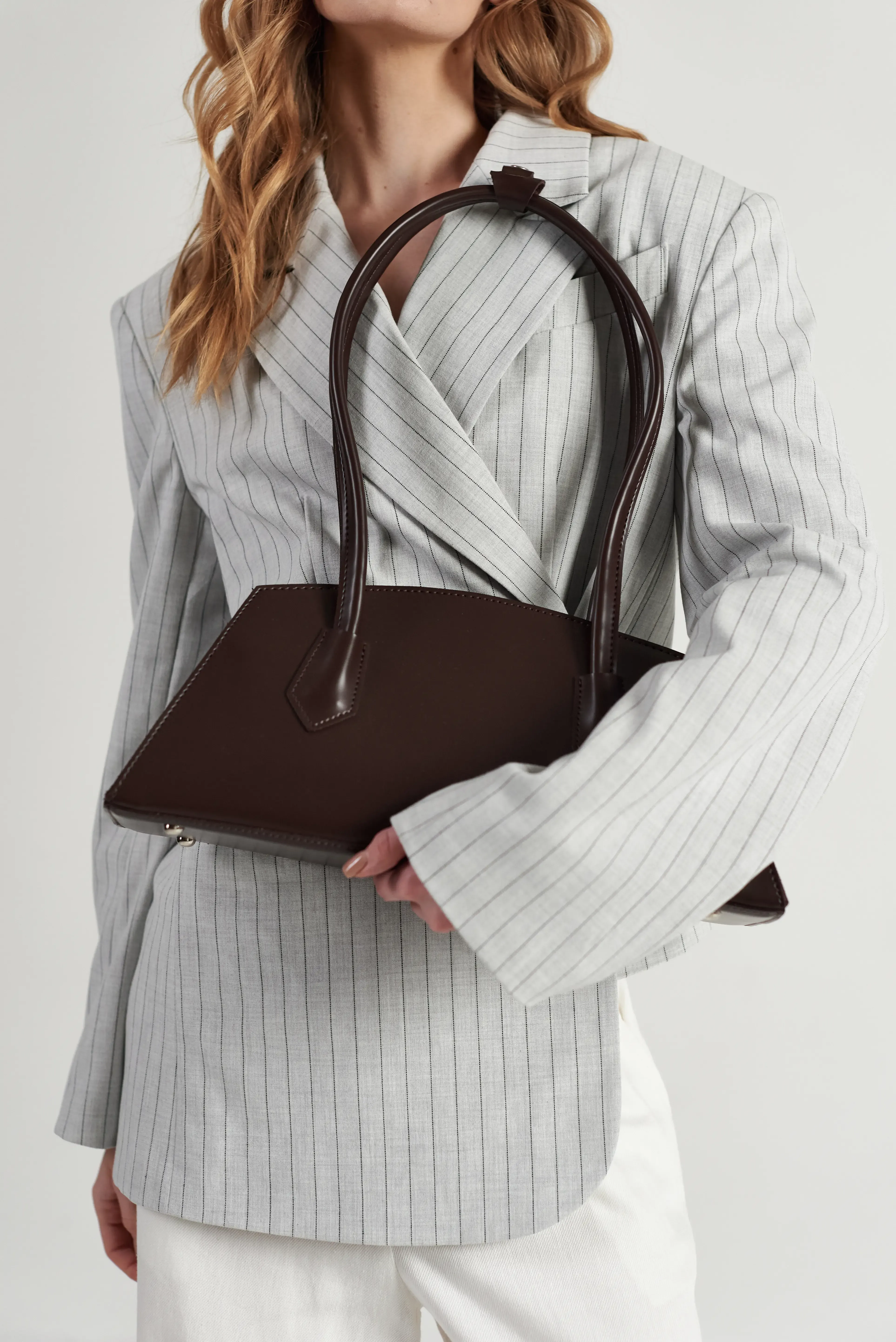 MERIL BAG BROWN